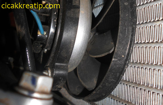 Kenapa kipas radiator menyala kalo mesin sudah panas 
